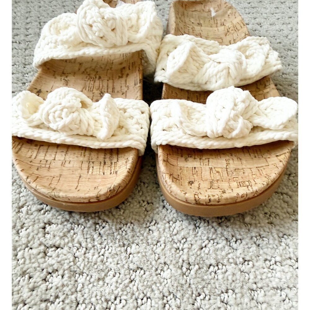 ANNE KLEIN White Bulia Crochet Bow Sandals 7M - Picture 4 of 10
